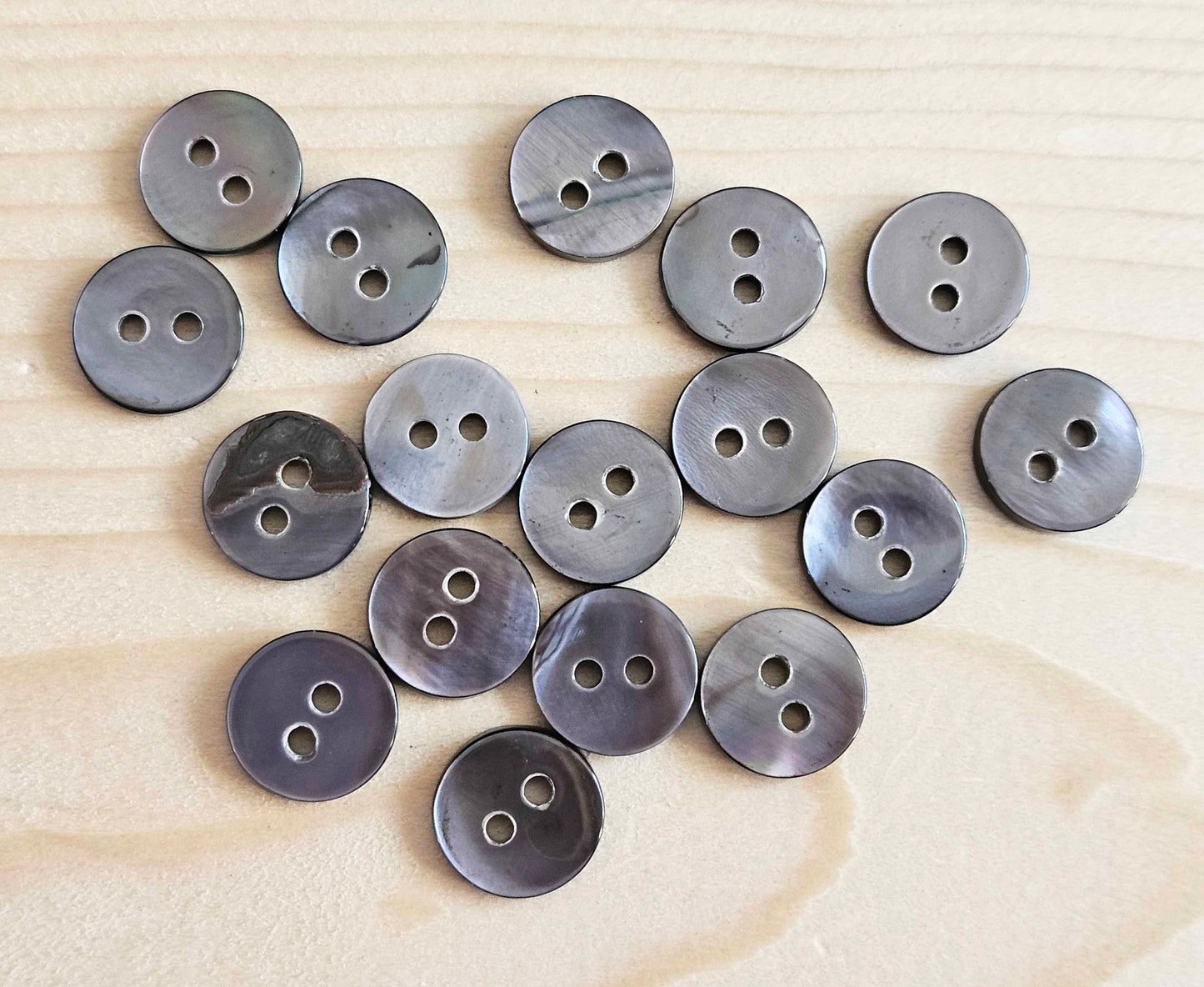 2-HOLE GREY (brownish) SEASHELL BUTTONS / 10-25mm / MOP Shell Buttons / Sewing Buttons