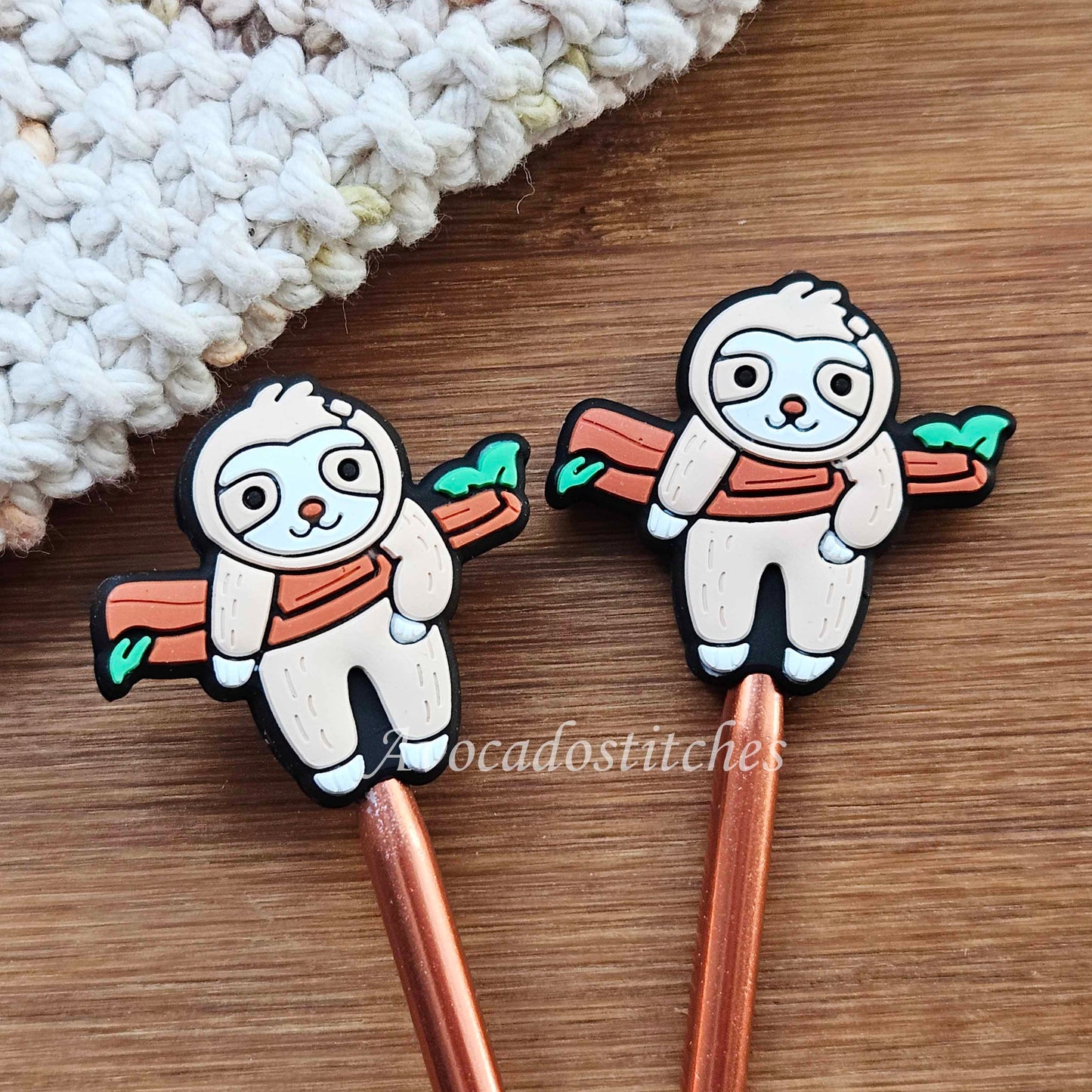 SLOTH ON A LOG STITCH STOPPERS / 1 pair / Knitting Needle Stoppers / Point Protection / Notions