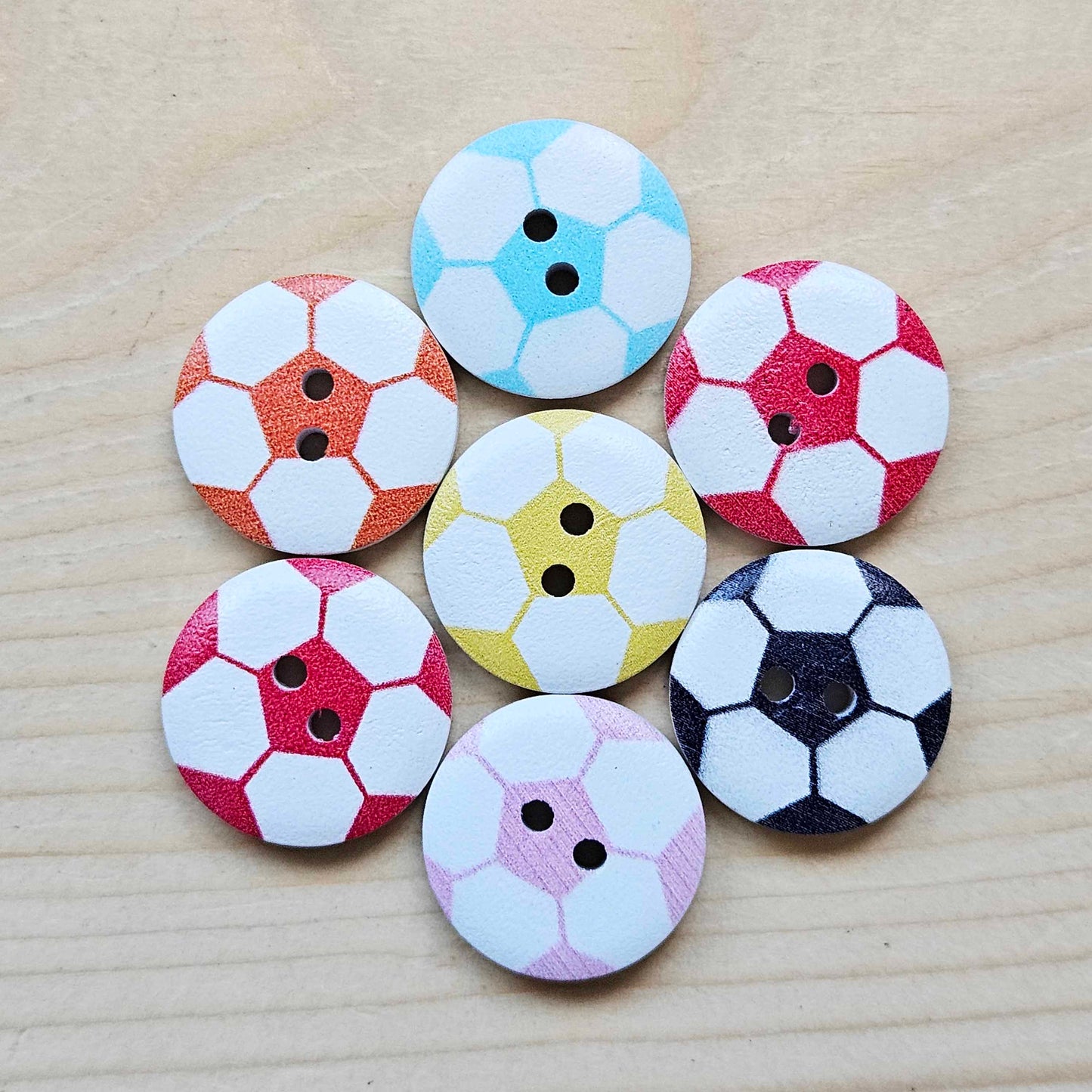 SOCCER BALLS / 20mm - 6 buttons / Wooden Buttons / Sewing Buttons