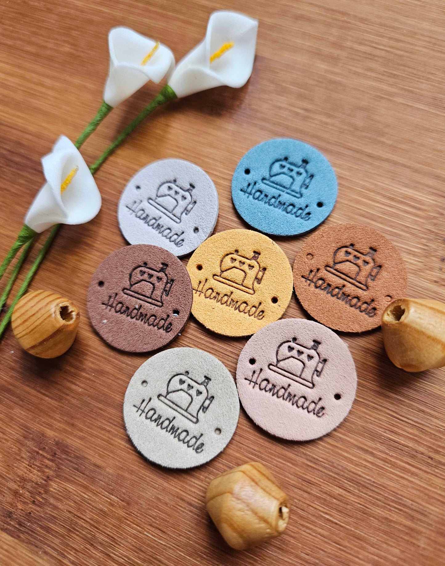 SEWING HANDMADE LABELS / Set of 5 / Round Faux Suede Labels / Handmade Tags / Garment Labels
