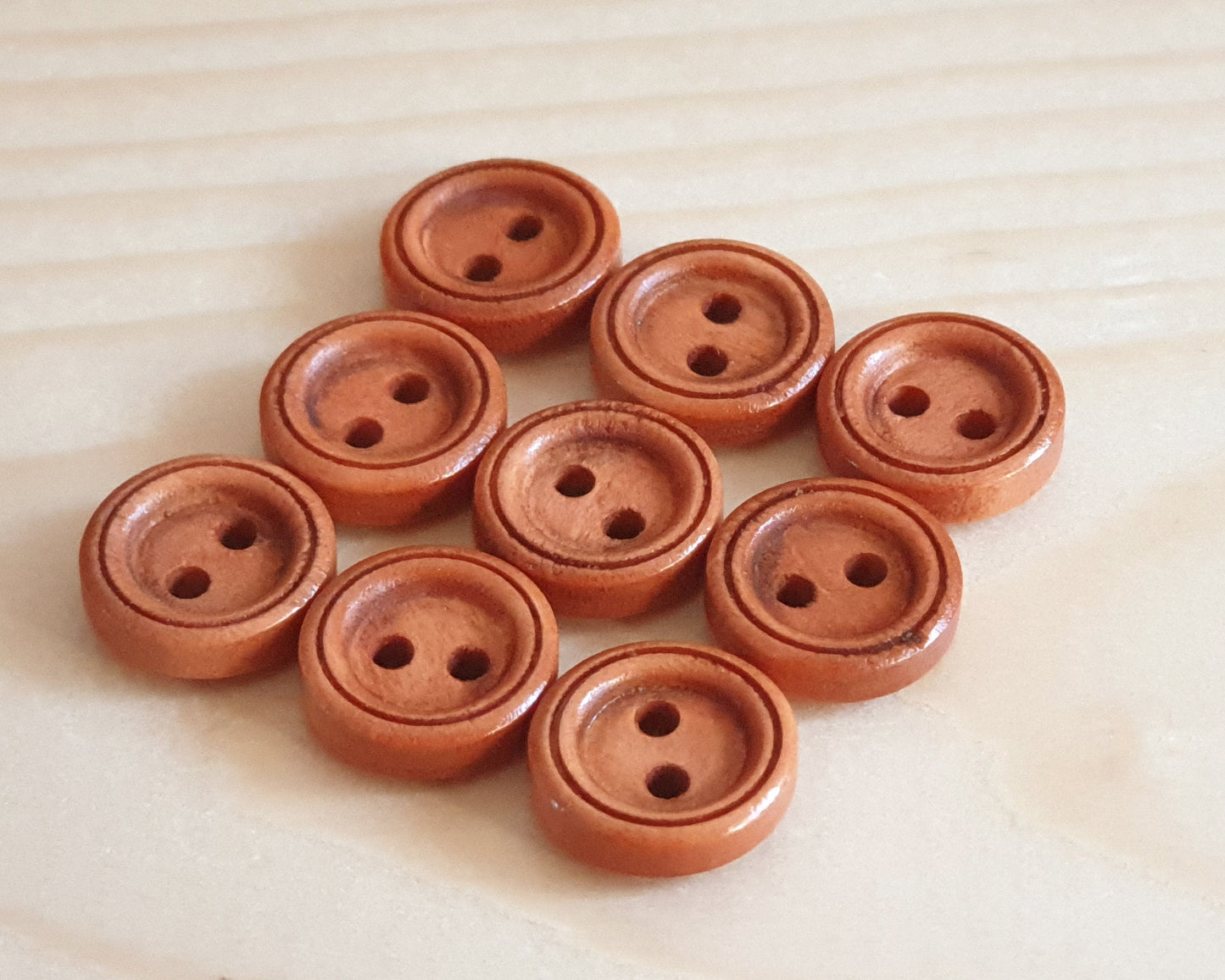 DOUBLE EDGE / Brown 2-Hole Wooden Buttons / 12-23mm
