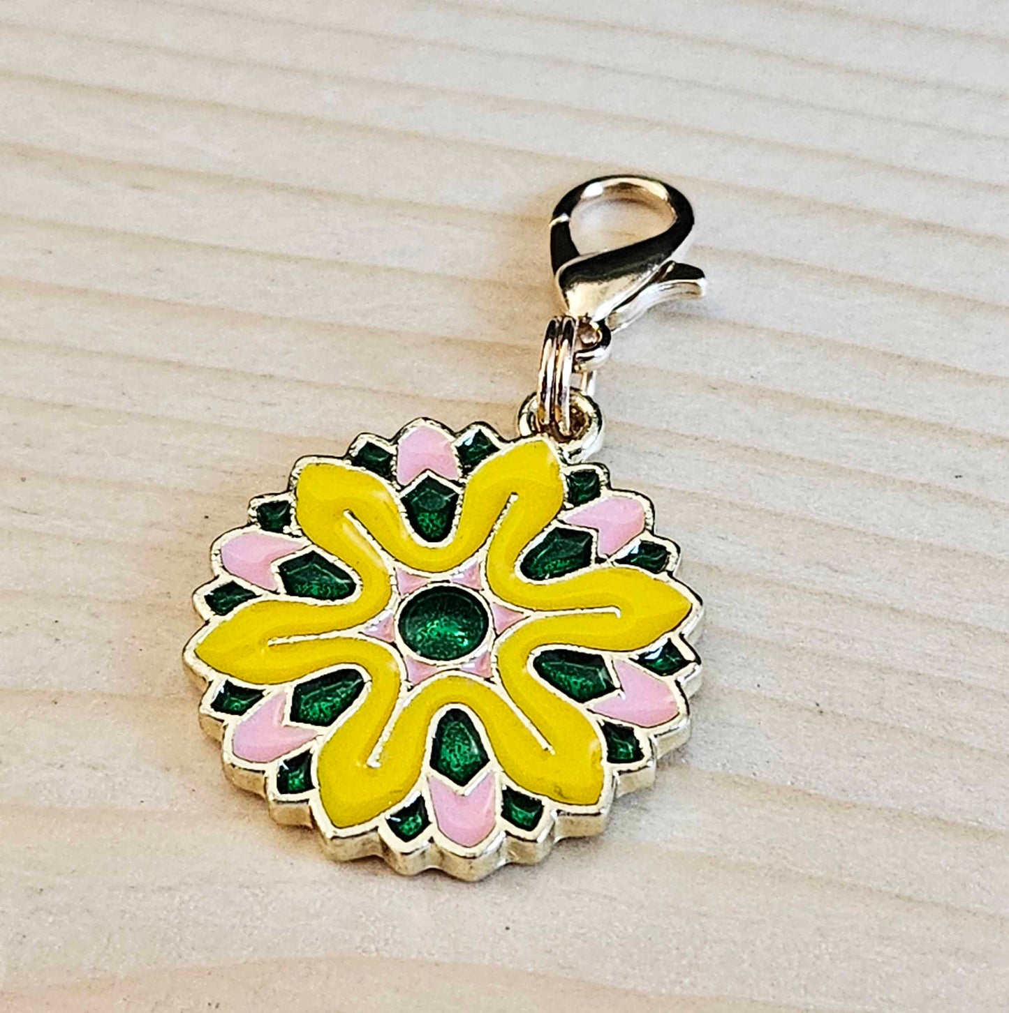 MANDALA FLOWER / Planner Charm / Journal Charm / Zipper Pull / Bookmark Charm / Planner accessories