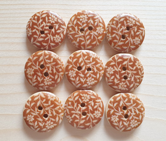 BROWN DAISIES / 18mm - 6 buttons / Wooden Buttons / Sewing Buttons