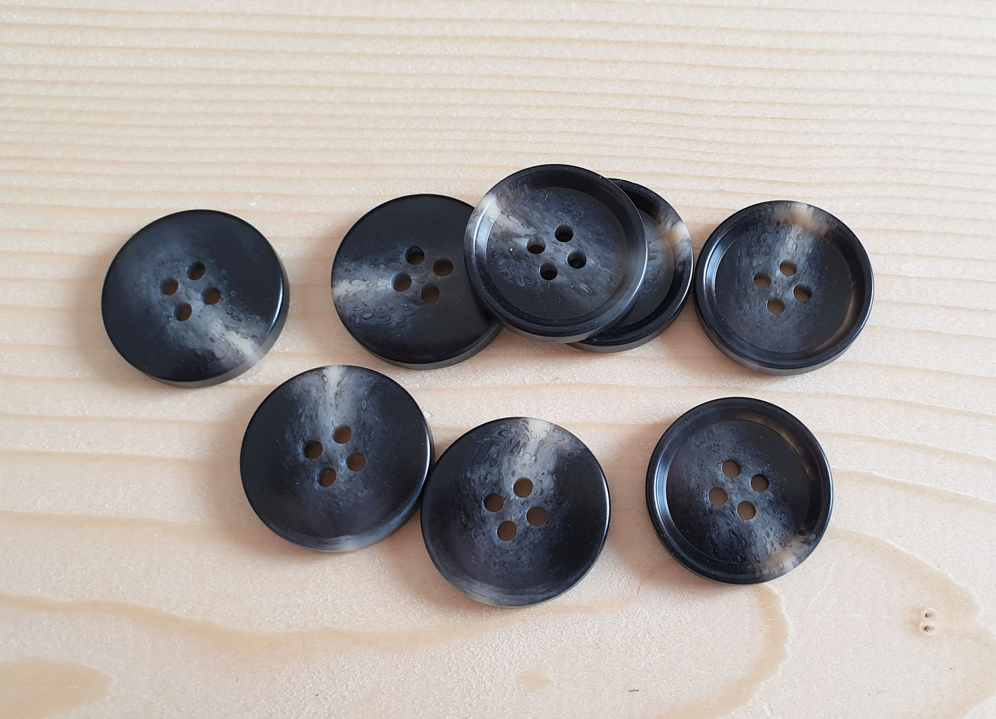 ROCKY MOUNTAIN  / 15-30 mm / Resin Buttons / Sewing Buttons