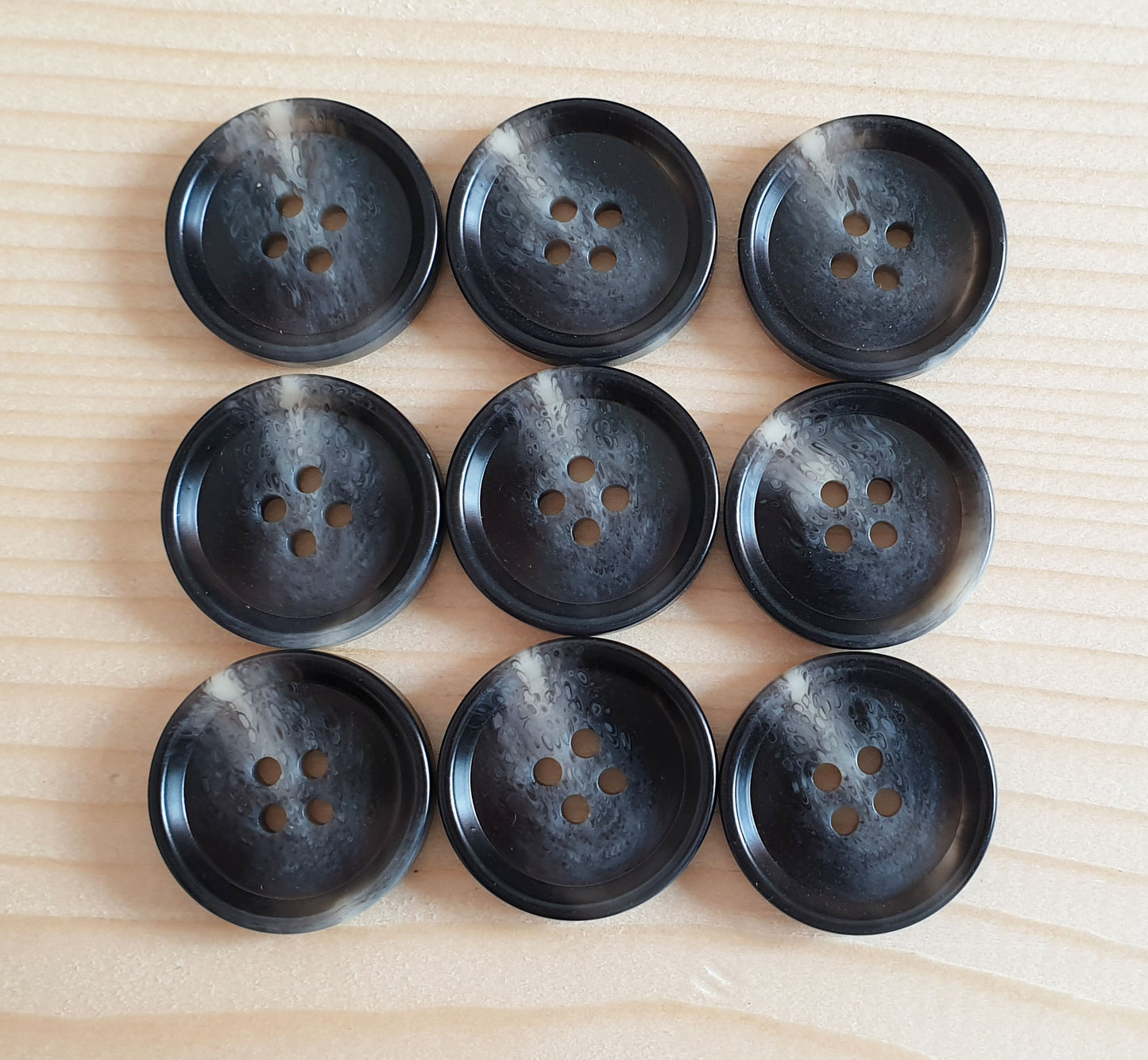 ROCKY MOUNTAIN  / 15-30 mm / Resin Buttons / Sewing Buttons