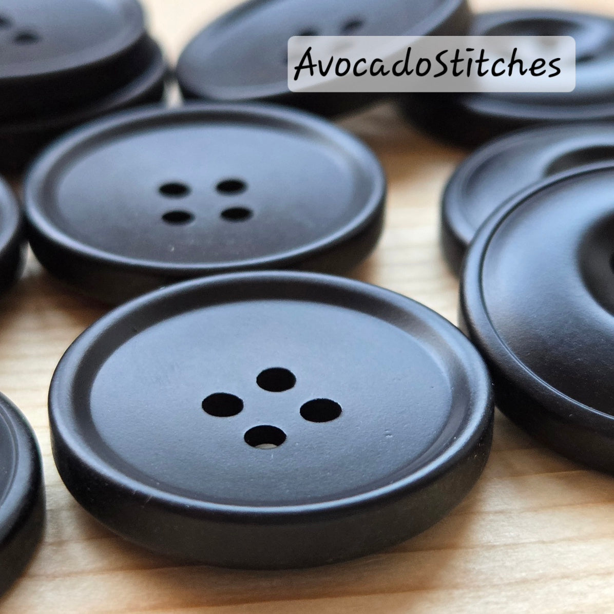BLACK Korean Style Resin / 15-30mm / Set of 6 buttons / Resin Buttons / Sewing Buttons