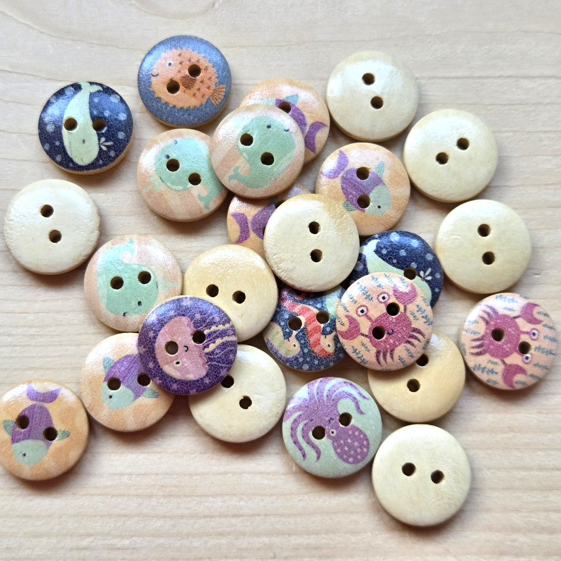 Little Sea Friends / Wooden Buttons / 15mm (Set of 8) (Set B)
