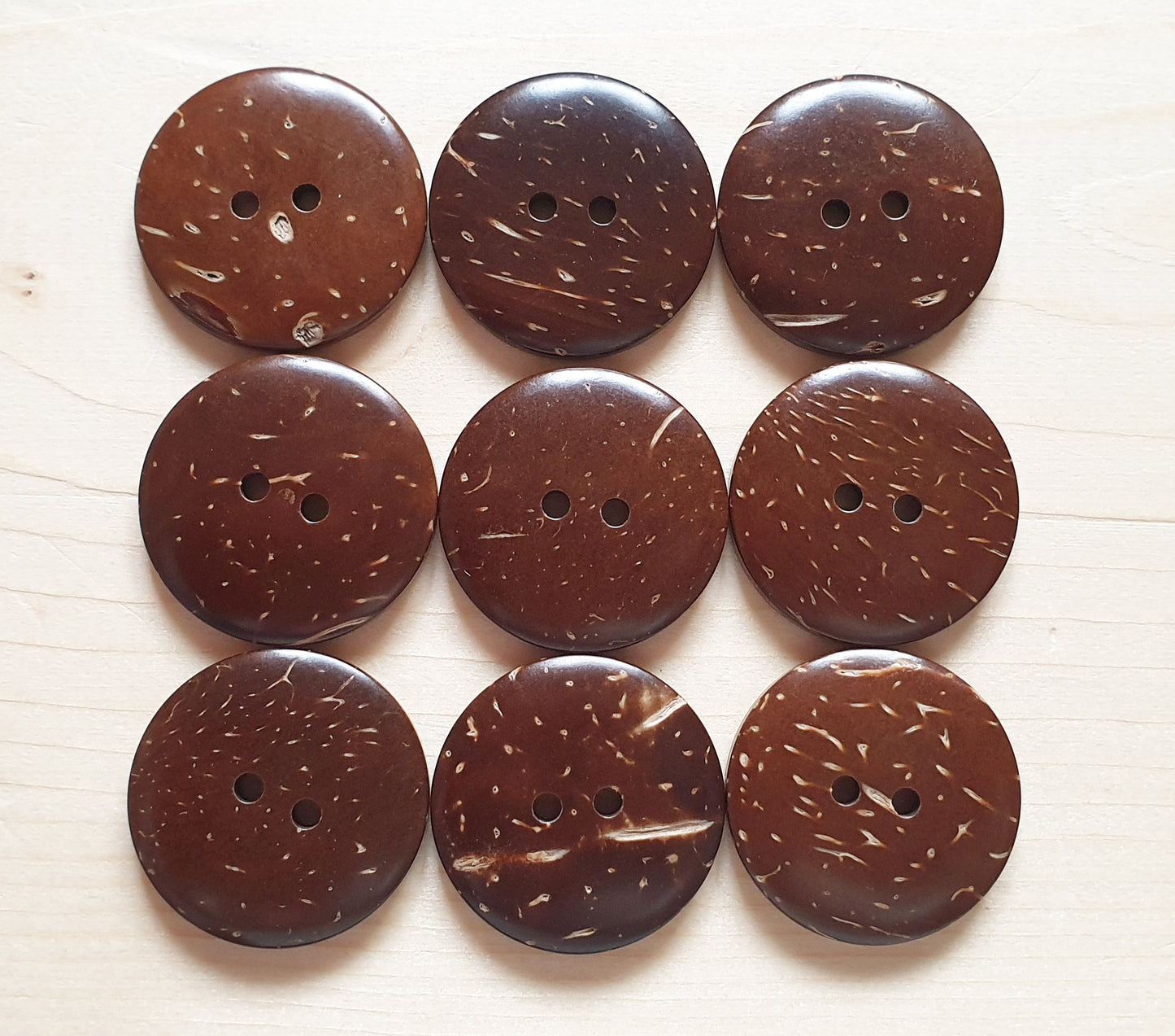 Clearance // CLASSIC 2-HOLE COCONUT BUTTONS / 13-38mm