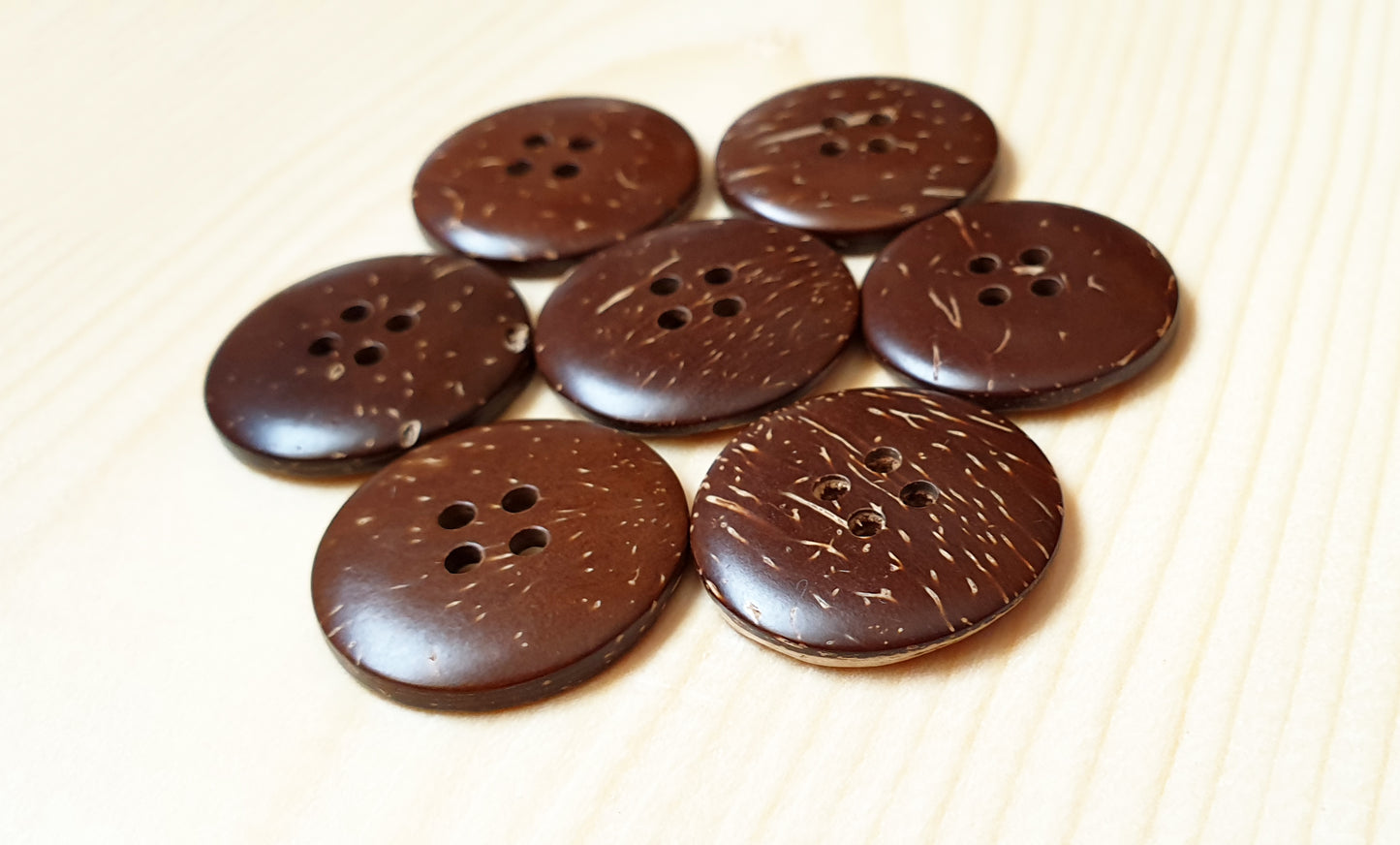 4-HOLE COCONUT BUTTONS / 20-30mm / Coconut Buttons / Sewing Buttons