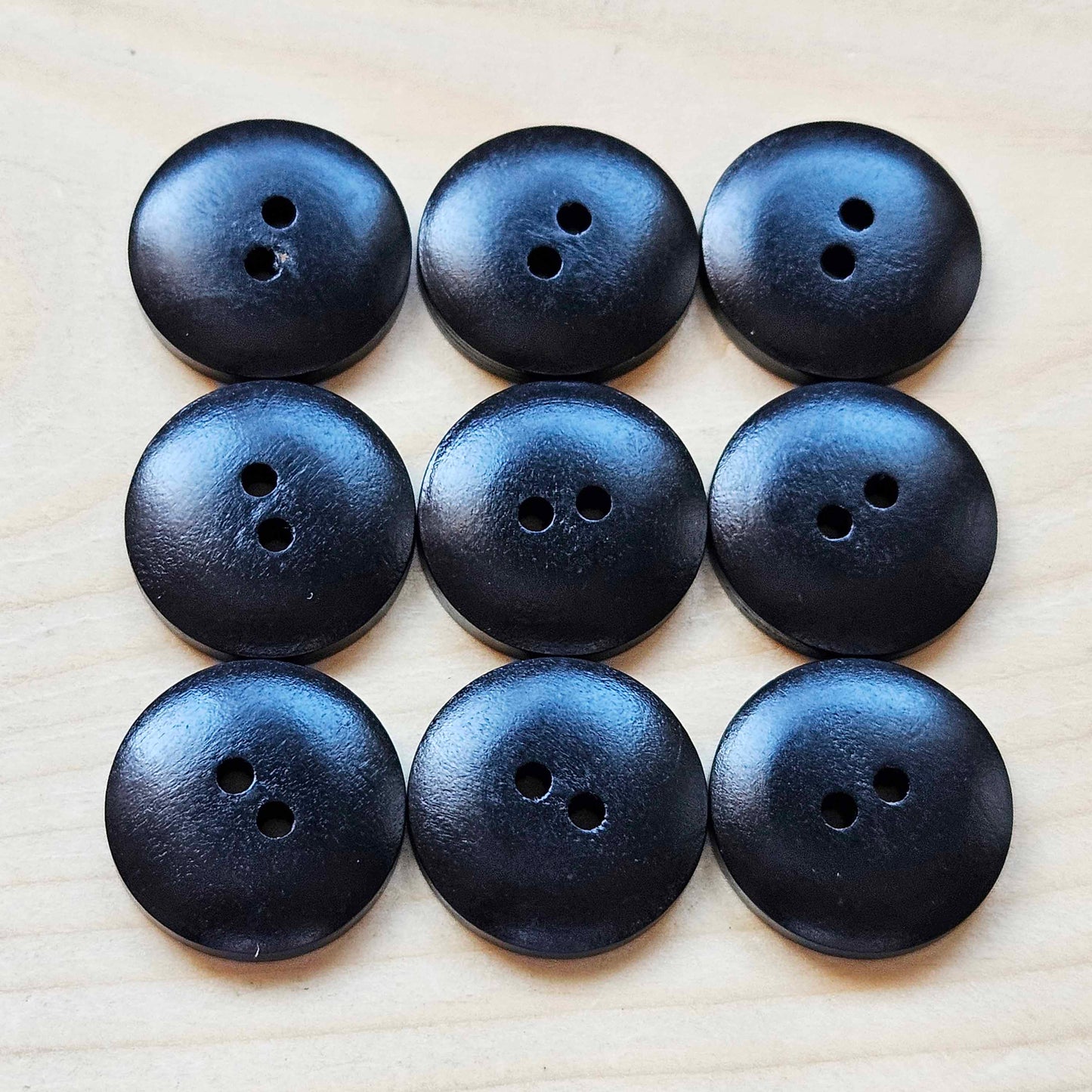 Clearance // BREAD / Black Wooden Buttons / 11.5-20mm (Set of 8)