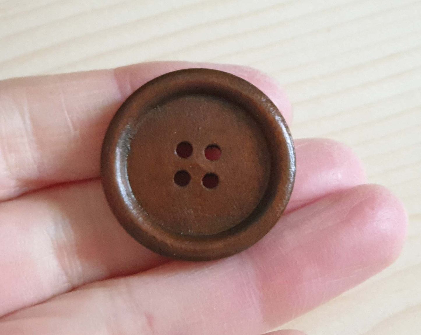 4-HOLE WALNUT BROWN / 30mm 35mm / Set of 6 buttons / Wooden Buttons / Sewing Buttons