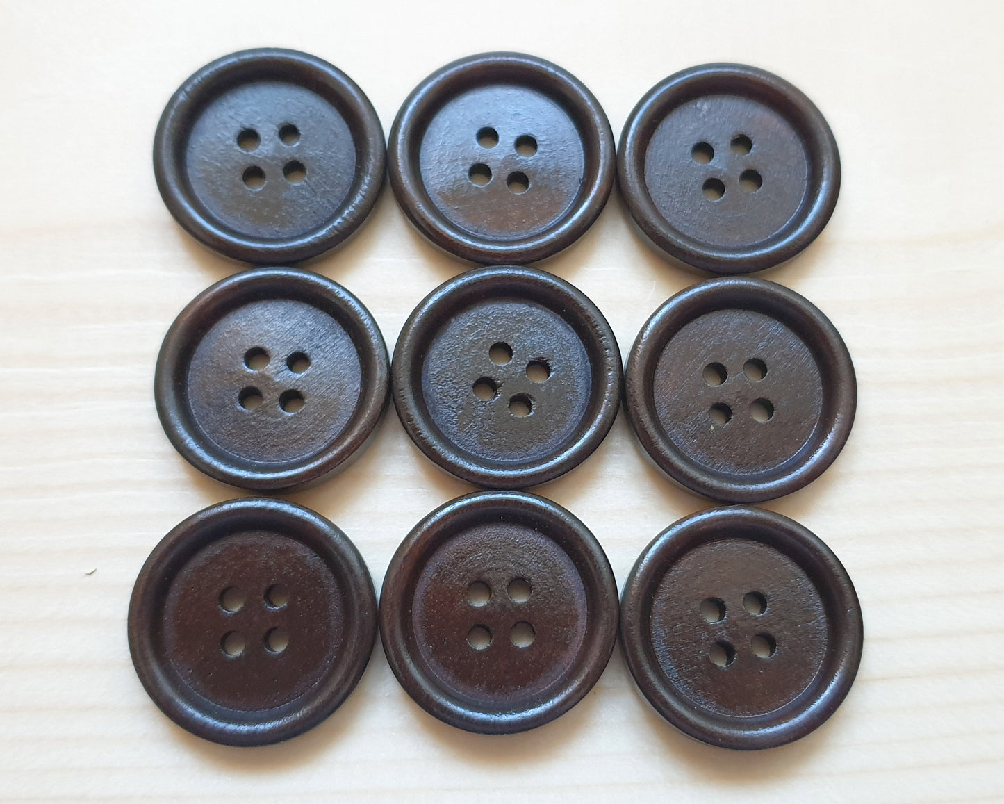 4-HOLE DARK BROWN / 10-25mm / Set of 10 buttons / Wooden Buttons / Sewing Buttons