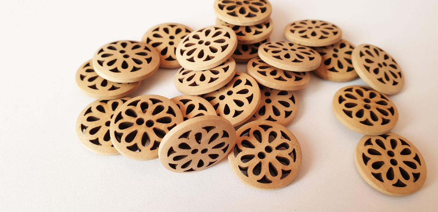 AVENS / 20mm - 6 buttons / Unvarnished Wooden Filigree Buttons / Sewing Buttons