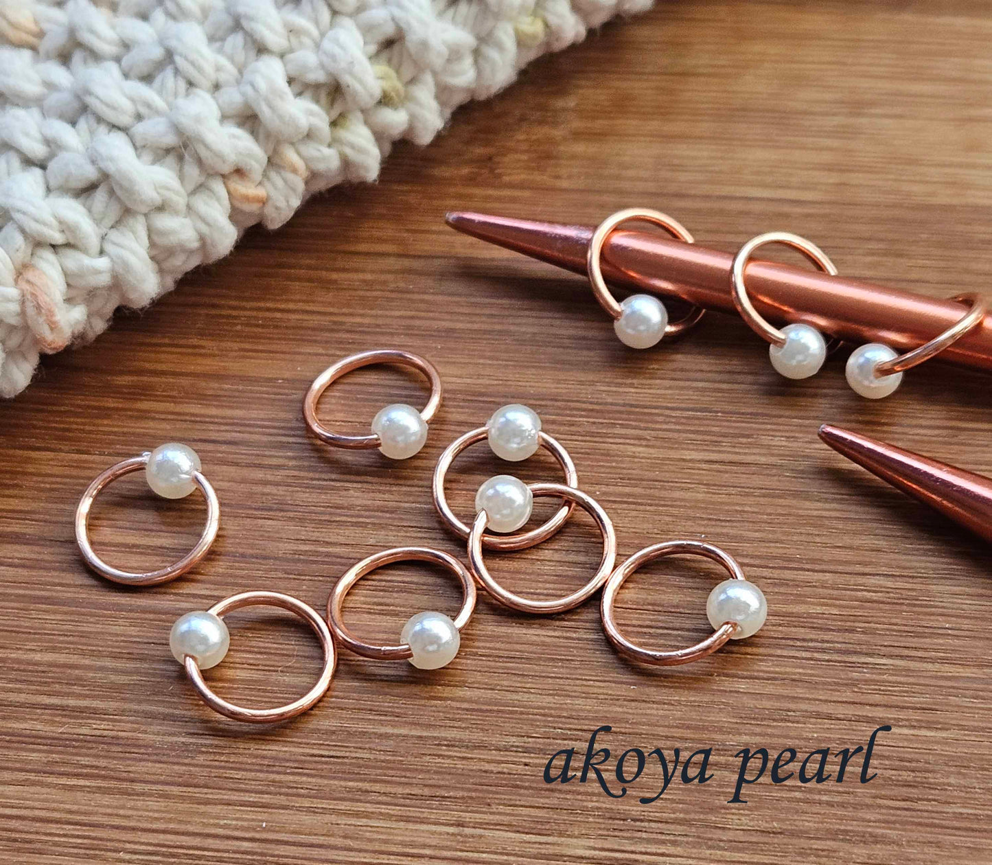 AKOYA PEARL Stitch Markers / 10 pcs / *Imitation Pearl* Snag Free Stitch Markers / Notions