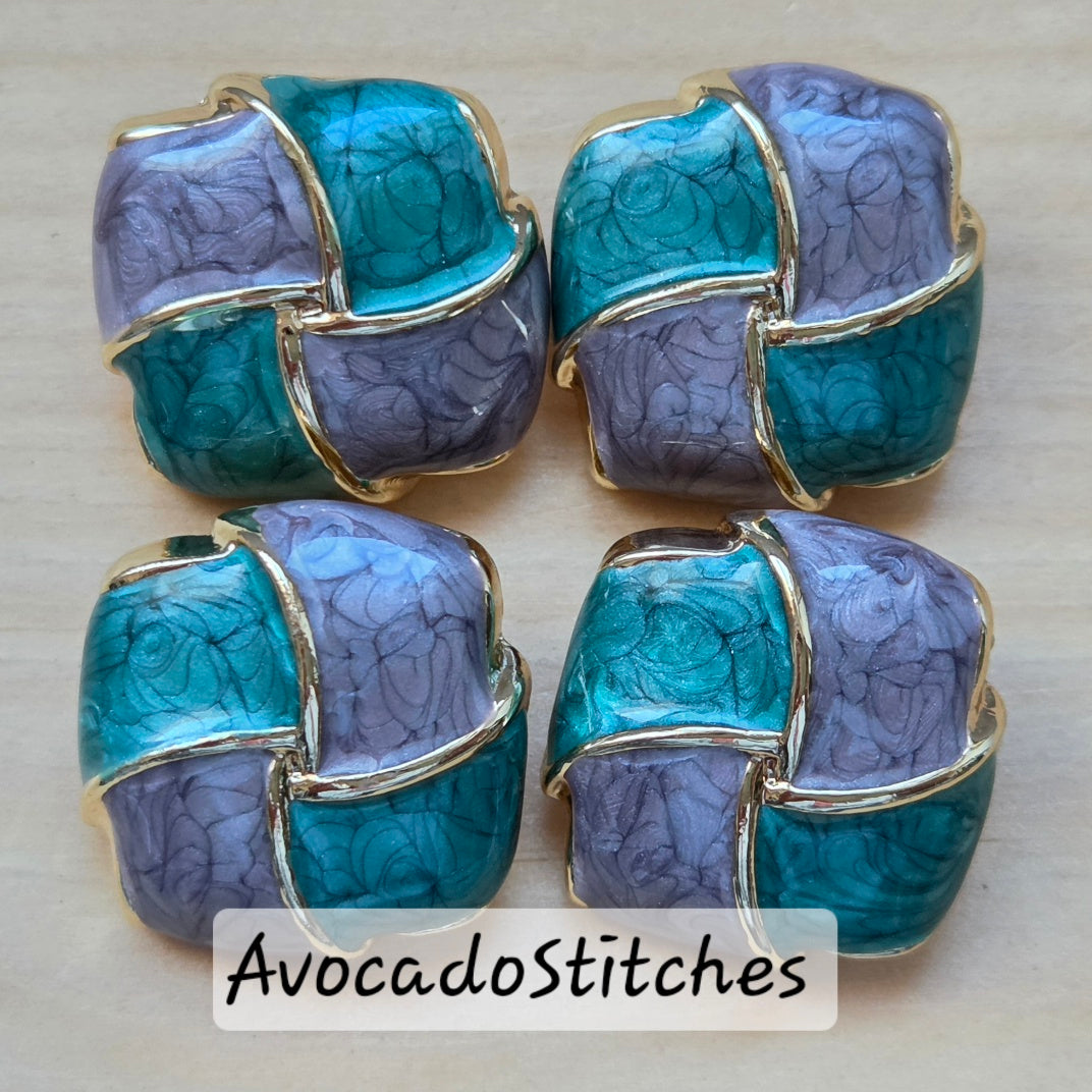 AMETHYST SKY BREEZE / 20*20mm - 2 buttons / Metal Enamel Shank Buttons / Sewing Buttons