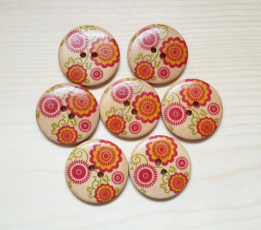 BIG RED FLOWERS / 30mm / Set of 4 buttons / Wooden Buttons / Sewing Buttons