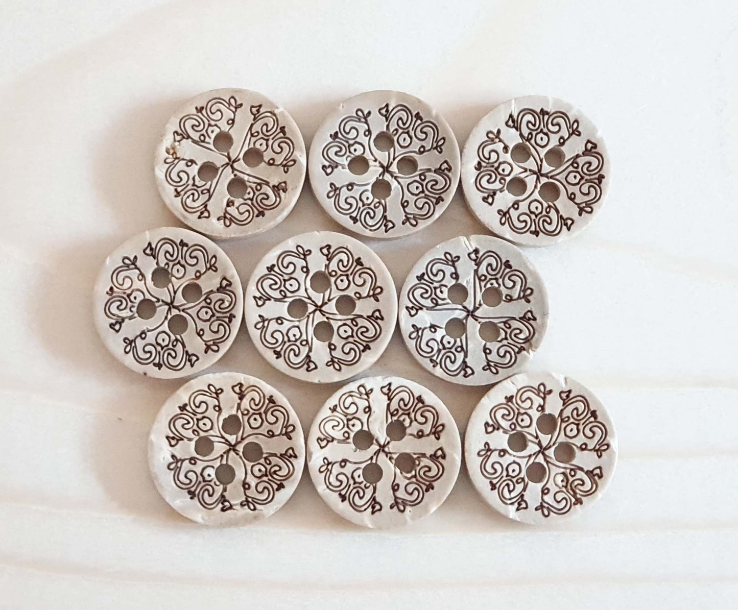 COCO BOHO / 13mm / Set of 8 buttons / Coconut Buttons / Sewing Buttons