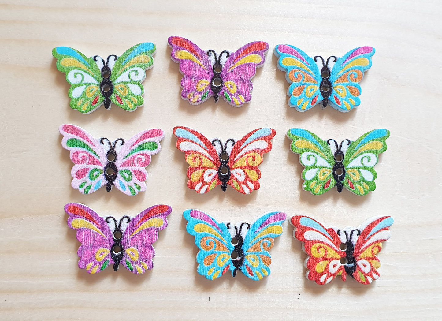 BUTTERFLY / 17*24mm / Wooden Buttons / Sewing Buttons