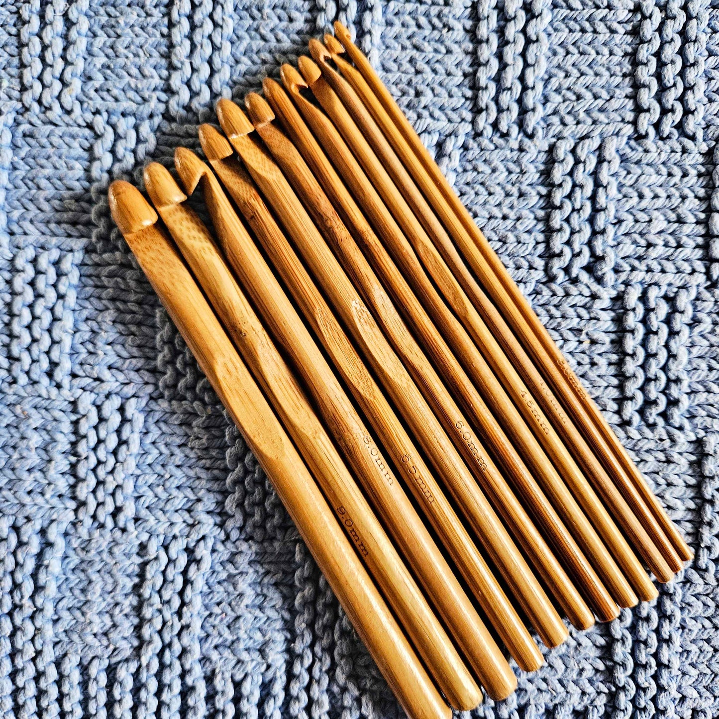 BAMBOO CROCHET HOOK Set / 15cm - 12 pieces / Carbonized Bamboo Hooks / Crochet Tools