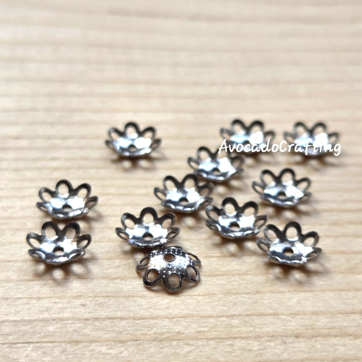 Multi-petal Flower Bead Caps / Stainless Steel / 20 pieces / 7mm / Silver / Jewelry Making