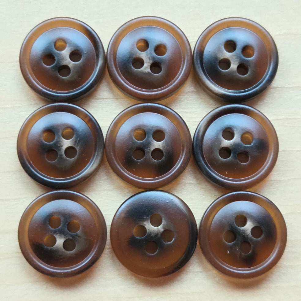 Bearwood / Resin Buttons / 11mm (Set of 10)