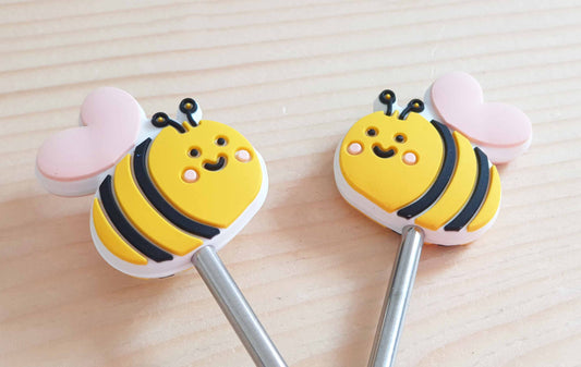 BEE STITCH STOPPERS / Knitting Needle Stoppers / Point Protection / Notions