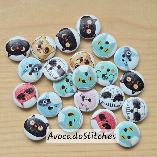 BIG HEAD MEOWS / 15mm - 8 buttons / Wooden Buttons / Sewing Buttons