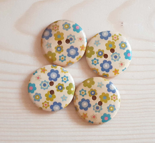 BLUE BABY FLOWERS / 30mm - 4 buttons / Wooden Buttons / Sewing Buttons