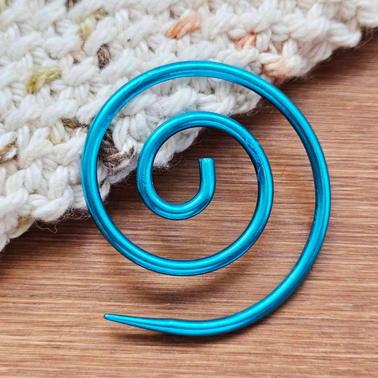 METALLIC BLUE SPIRAL Cable Needle (aluminium) / Stitch Holder / Knitting Crochet Notions