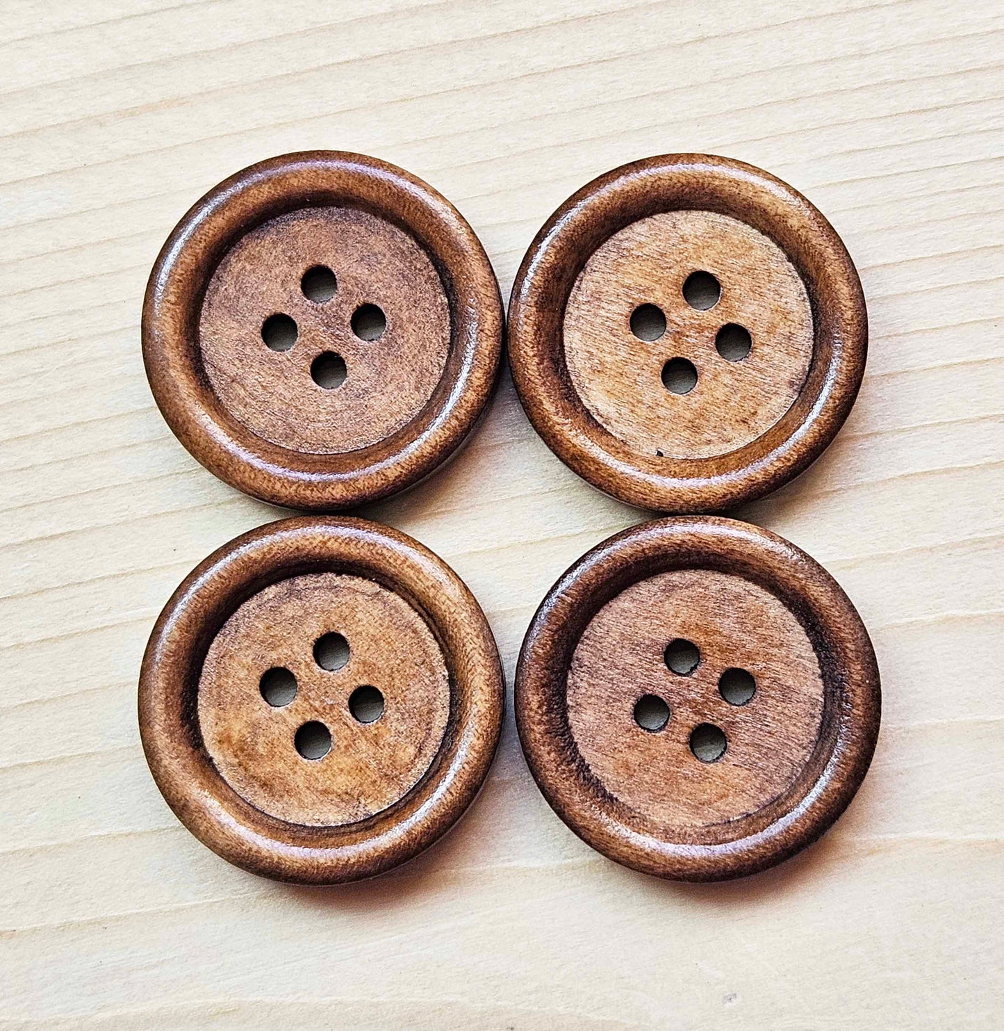 4-HOLE BROWN / 12.5-23mm / Wooden Buttons / Sewing Buttons