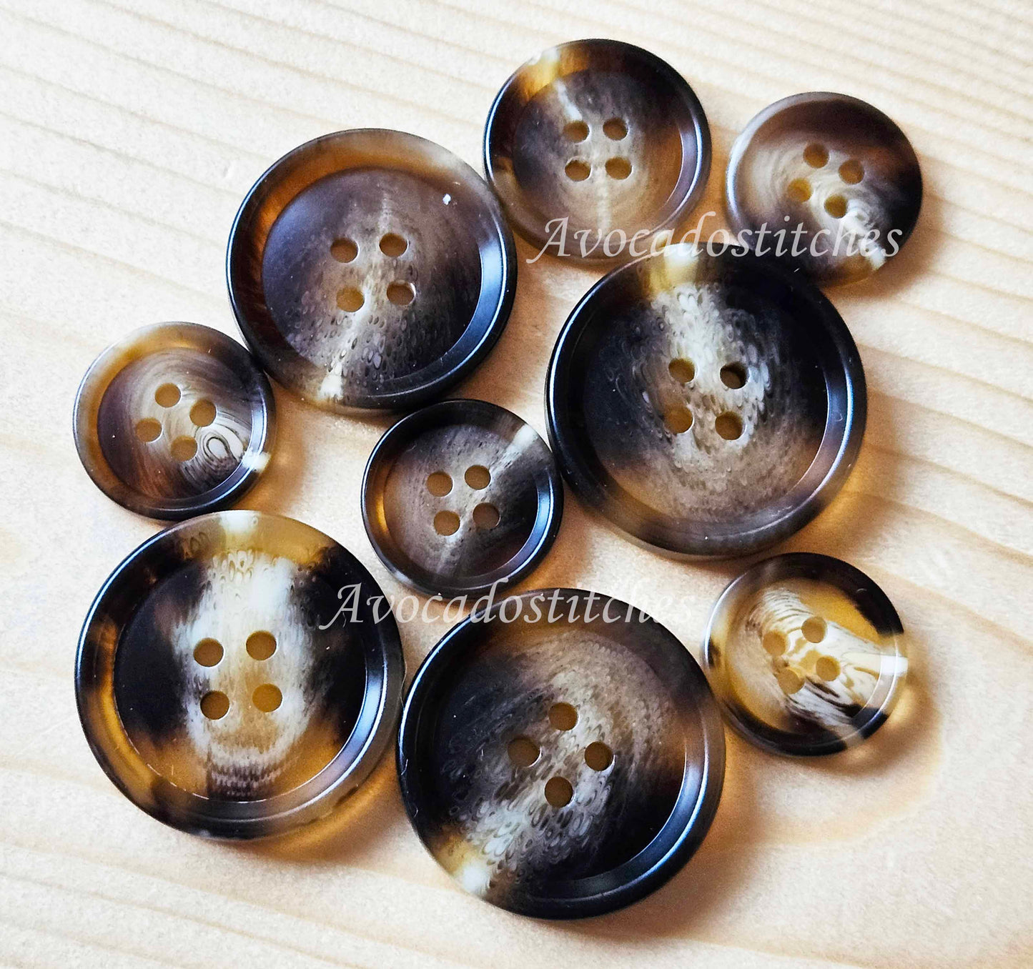 BROWN ROCKY MOUNTAIN / 18-28mm / Resin Buttons / Coat Jacket Shirt buttons / 4-Hole Buttons / Sewing