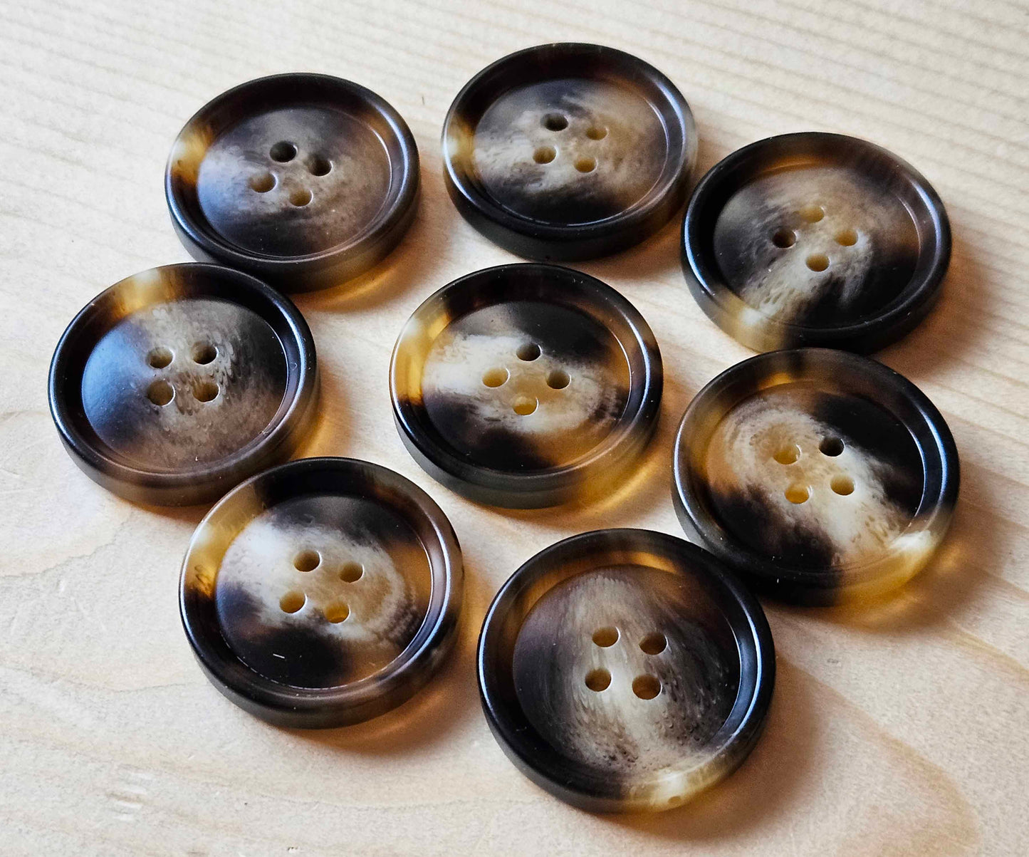 BROWN ROCKY MOUNTAIN  / 18-28mm / Resin Buttons / Sewing Buttons