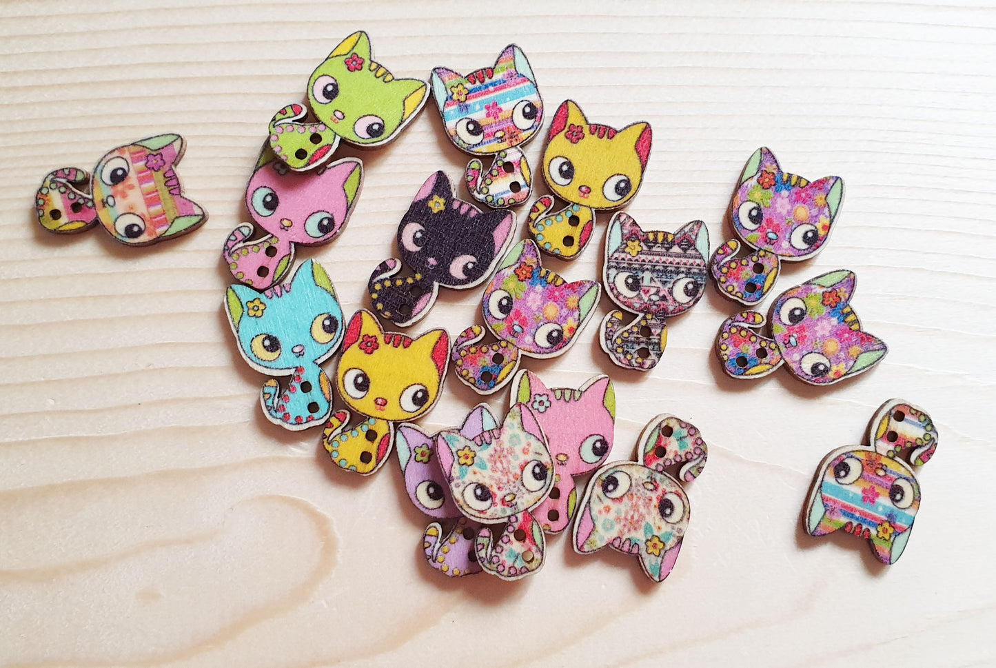 CAT ART / 17*26mm / Wooden Buttons / Sewing Buttons