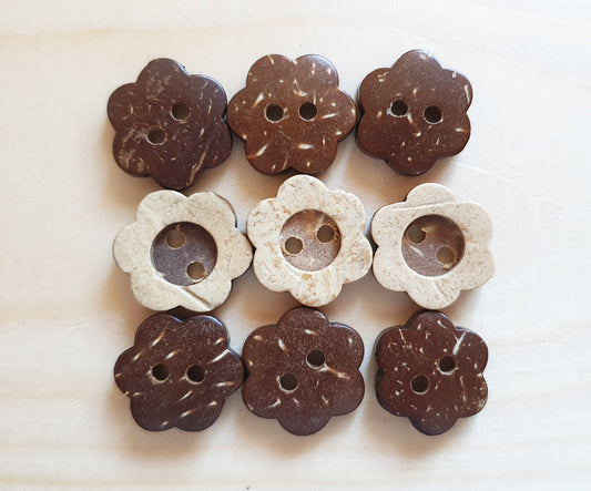 COCO VINTAGE FLOWER / 13-15mm / Coconut Buttons / Sewing Buttons