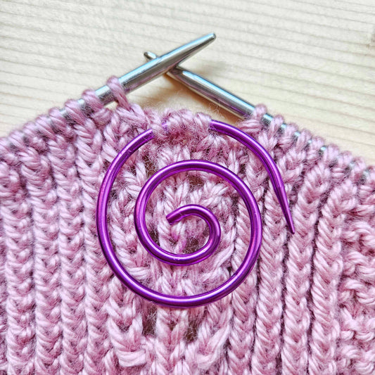 METALLIC PURPLE SPIRAL CABLE NEEDLE / Stitch Holder / Knitting Crochet Notions