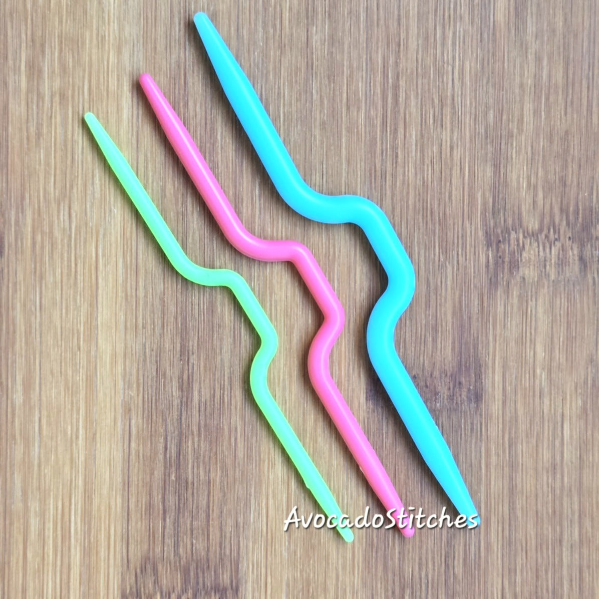 CABLE NEEDLES - 3 pieces / Stitch Holders / Plastic Cable Needles / Knitting Accessories (Set 2)