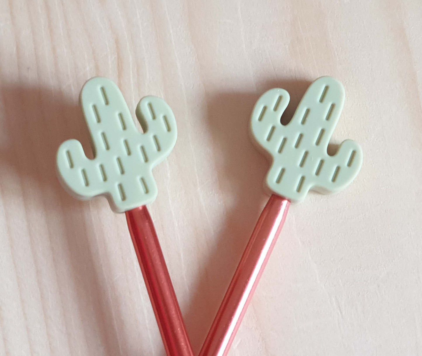 CACTUS STITCH STOPPERS / Knitting Needle Stoppers / Point Protection / Notions