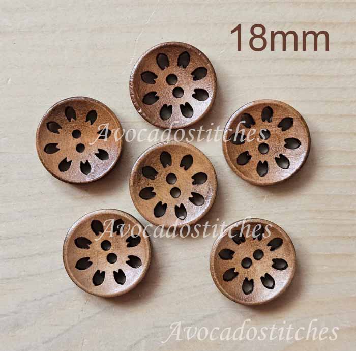 CARNATION Brown / 18mm 20mm - 6 buttons / Wooden Filigree Buttons / Sewing Buttons