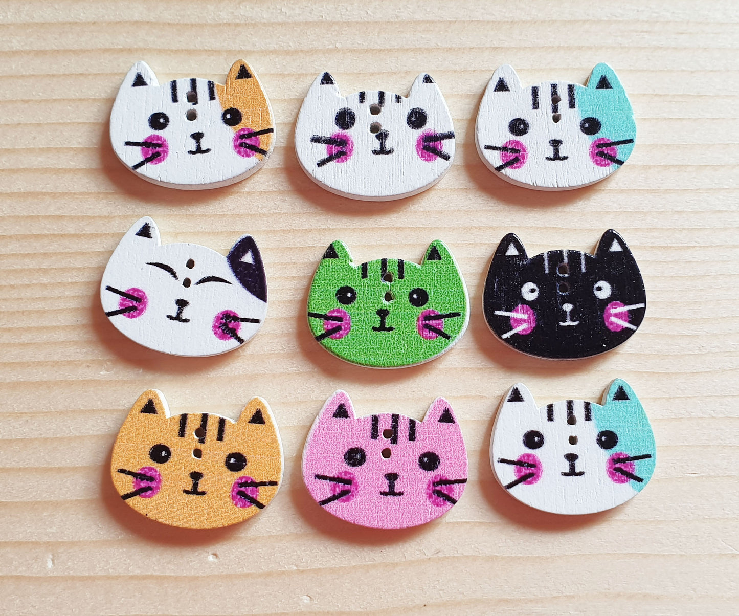 CARTOON CATS / 20*15 or 16*13mm / Wooden Buttons / Sewing Buttons