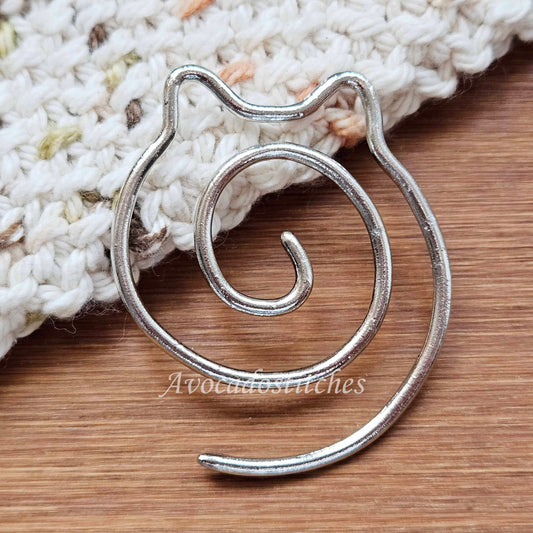 SILVER CAT CABLE NEEDLE / Knitting Crochet Stitch Holder / Notions