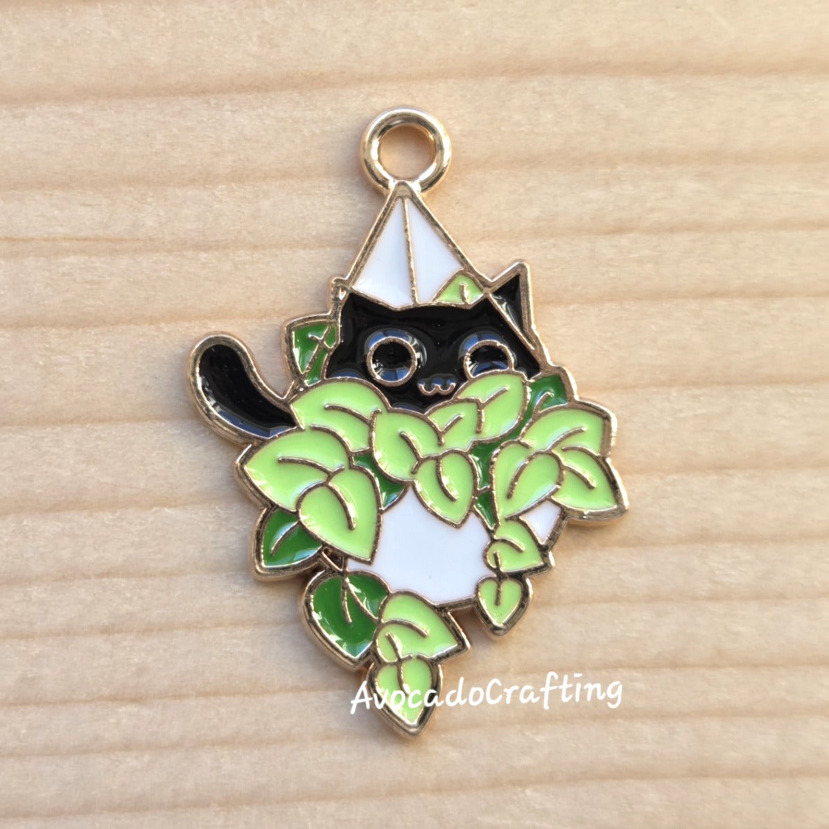 Cat in a Hanging Plant Pot Charm / 10 pieces / Jewelry Making