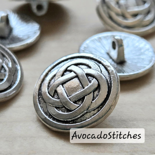 CELTIC SILVER RELIC Shank Buttons / 17mm / Set of 6 buttons / Metal Alloy Shank Buttons / Sewing Buttons