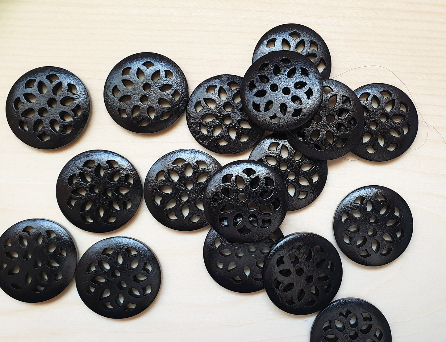 CHERRY BLOSSOM BLACK / 25mm / Wooden Filigree Buttons / Sewing Buttons