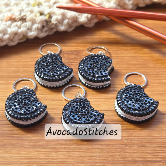 CHOCOLATE COOKIES – 5 Pieces / Knitting Crochet Stitch Markers / Notions