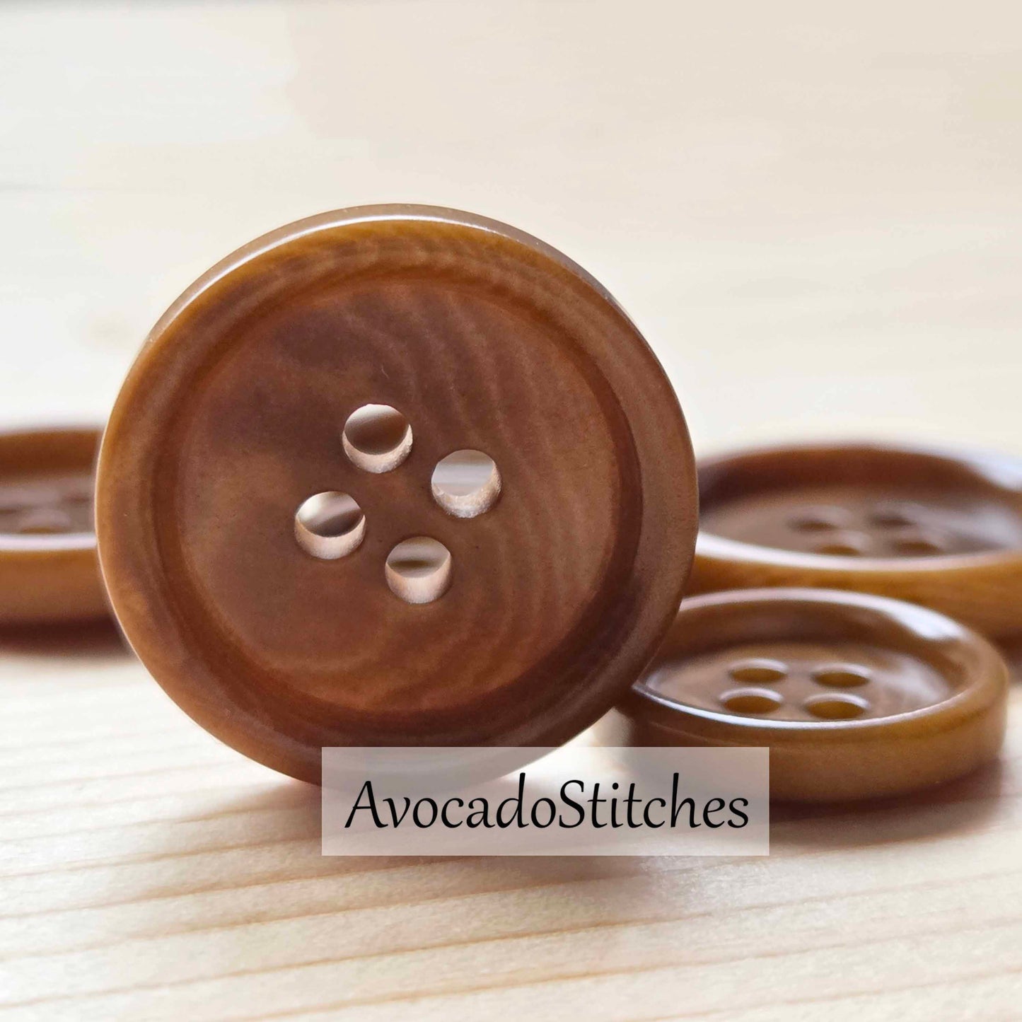 COROZO Classic Brown / Brown 4-Hole Corozo Buttons / 15-20mm (Set of 6)