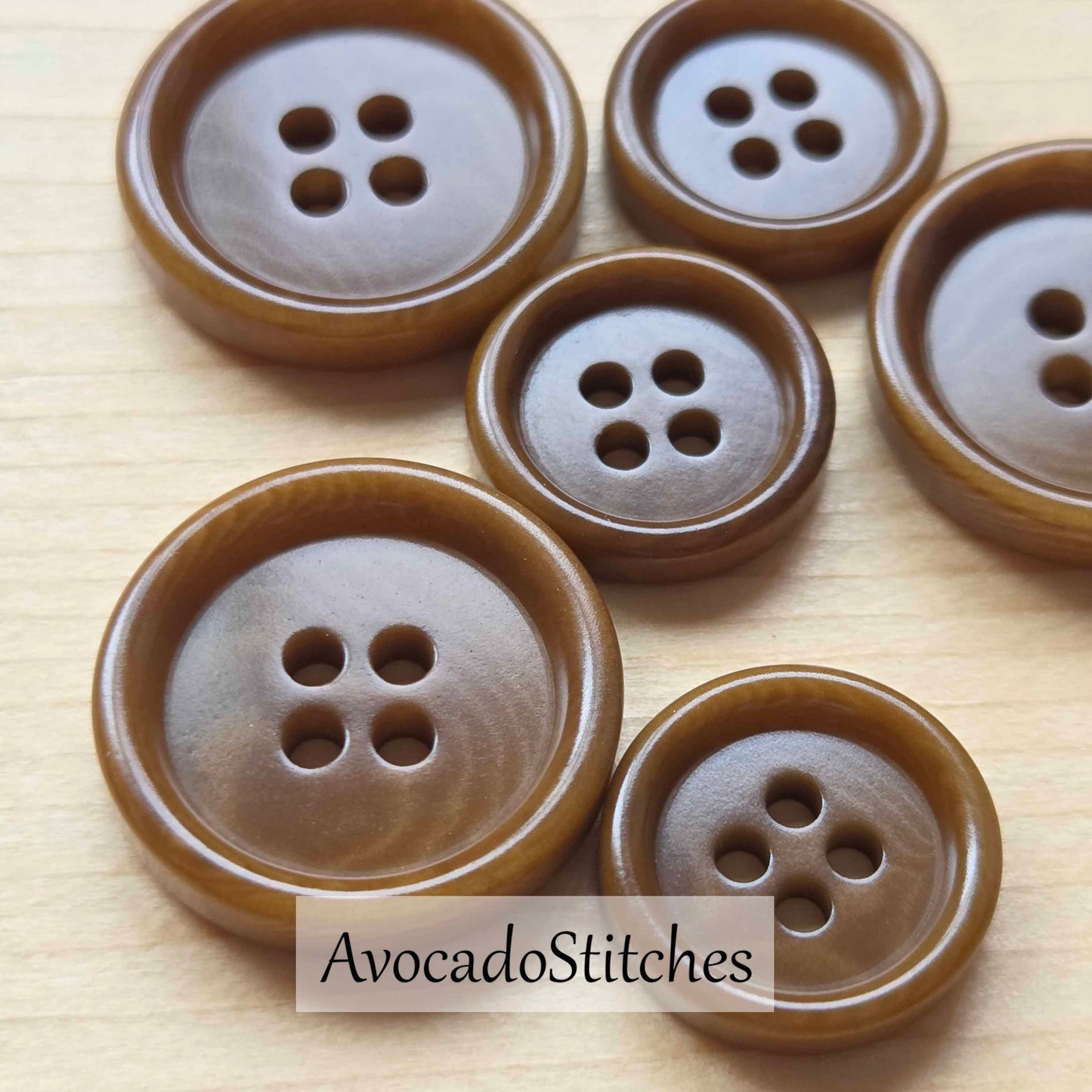COROZO Classic Brown / Brown 4-Hole Corozo Buttons / 15-20mm (Set of 6)
