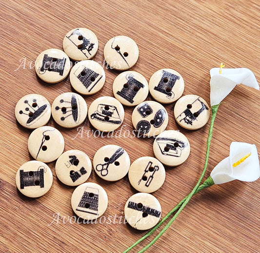 CRAFTING / 15mm - 8 buttons / Wooden Buttons / Sewing Buttons
