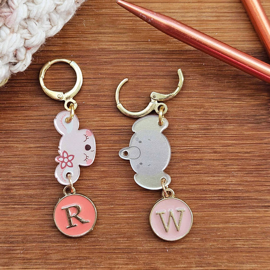 CUTE ANIMALS Right Side & Wrong Side Stitch Markers / 2 pcs / Removable Leverback Stitch Markers / Knitting Crochet Markers / Notions