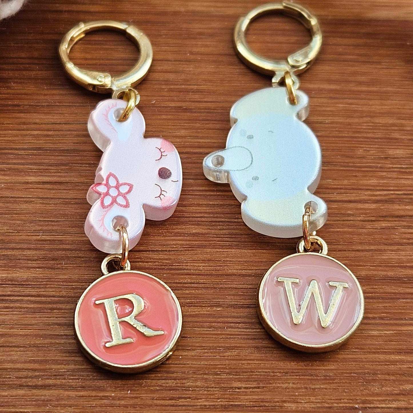 CUTE ANIMALS Right Side & Wrong Side Stitch Markers / 2 pcs / Removable Leverback Stitch Markers / Knitting Crochet Markers / Notions