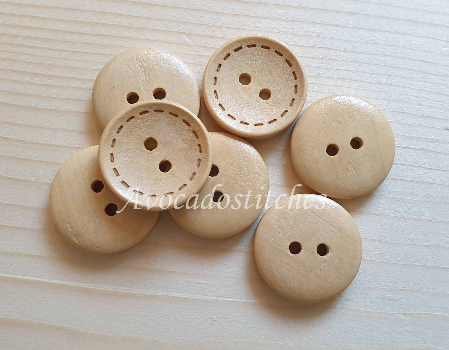 DASH 2-HOLE BEIGE CREAM / 11.5-20mm / Set of 8 buttons /  Wooden Buttons / Sewing Buttons